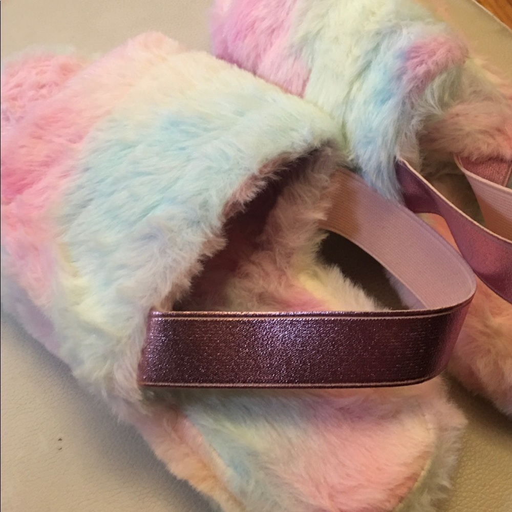 Fuzzy Slides